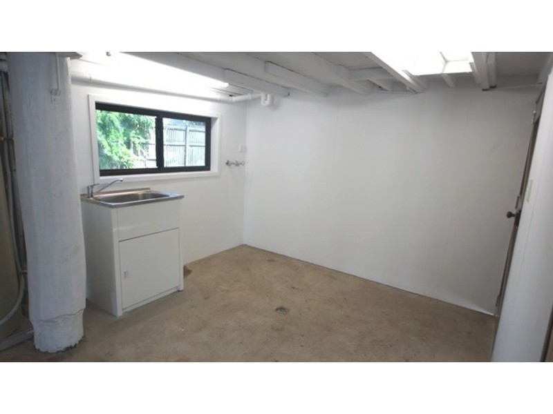 8 James Street, Mackay QLD 4740