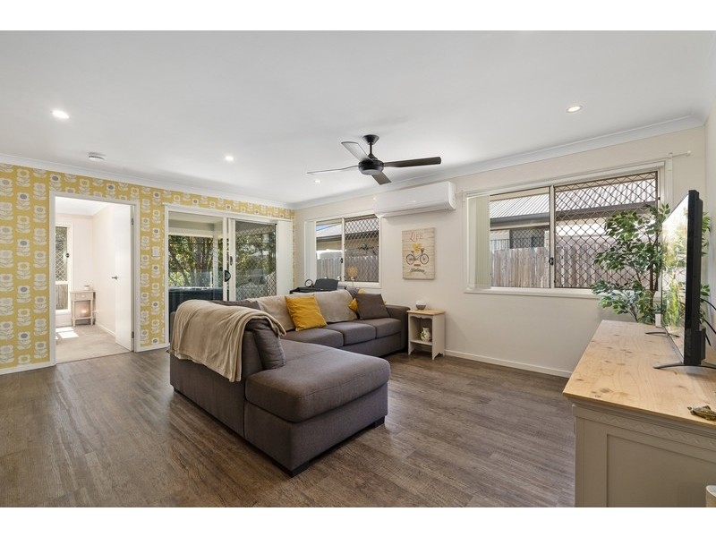 61 Lennon Boulevard, Narangba QLD 4504