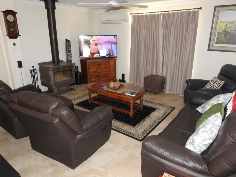 84 Carroll Road, Hodgson Vale QLD 4352