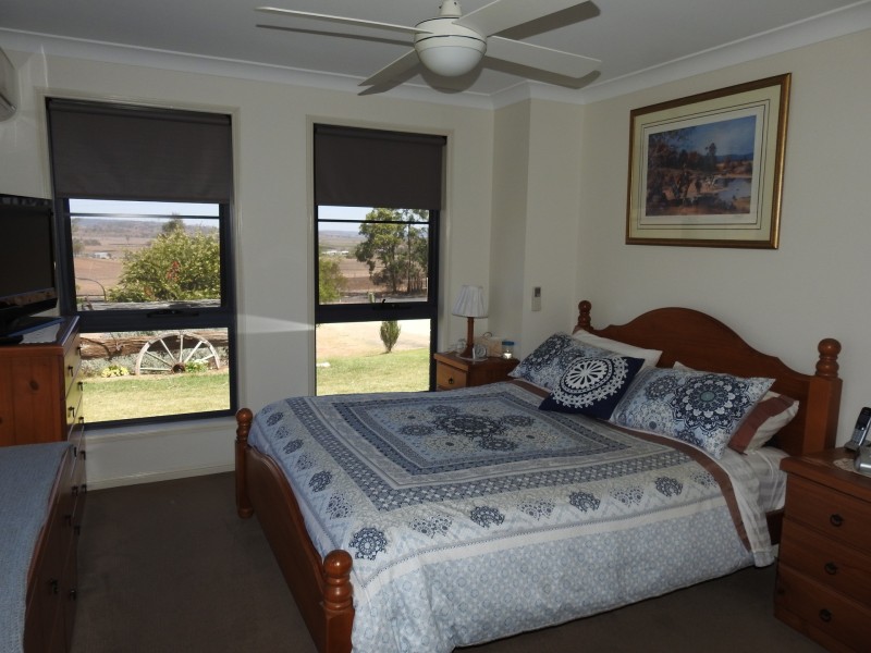 84 Carroll Road, Hodgson Vale QLD 4352