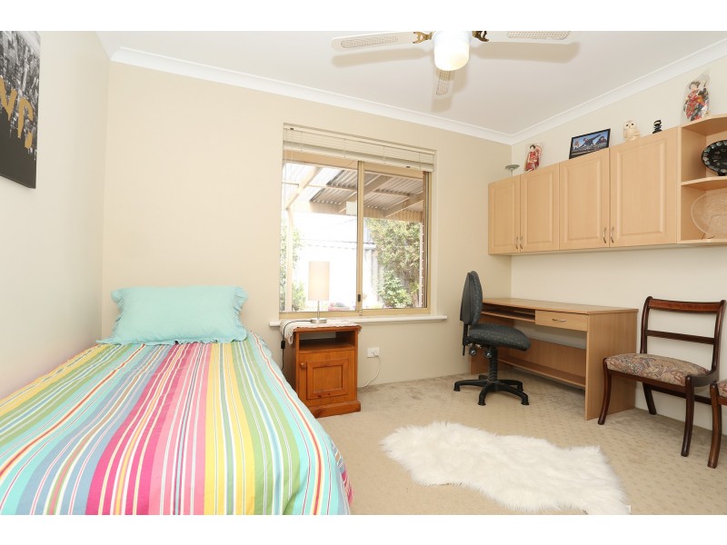 12 St Anthony Drive, Stirling WA 6021