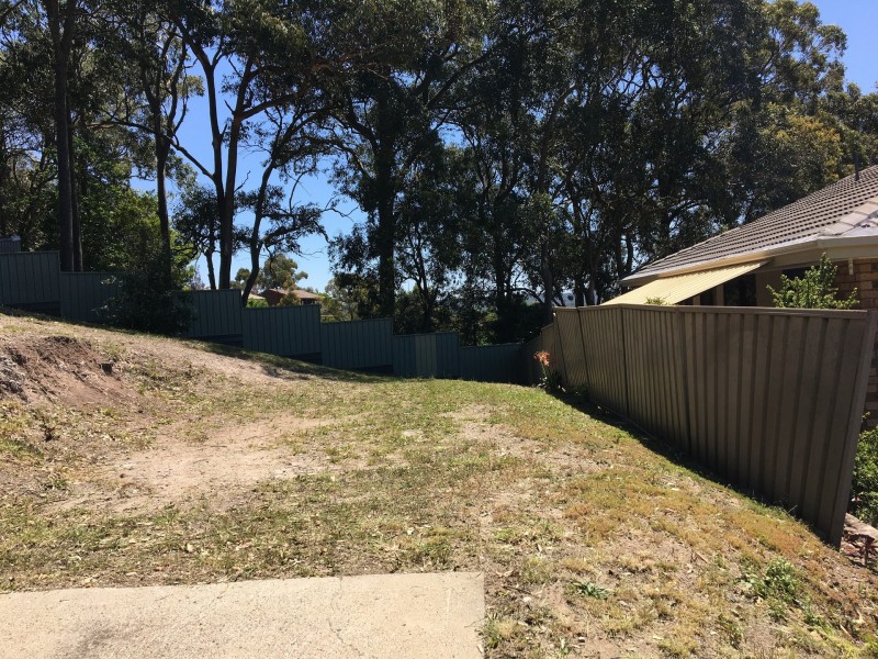 16 Taranaki Place, Macquarie Hills NSW 2285