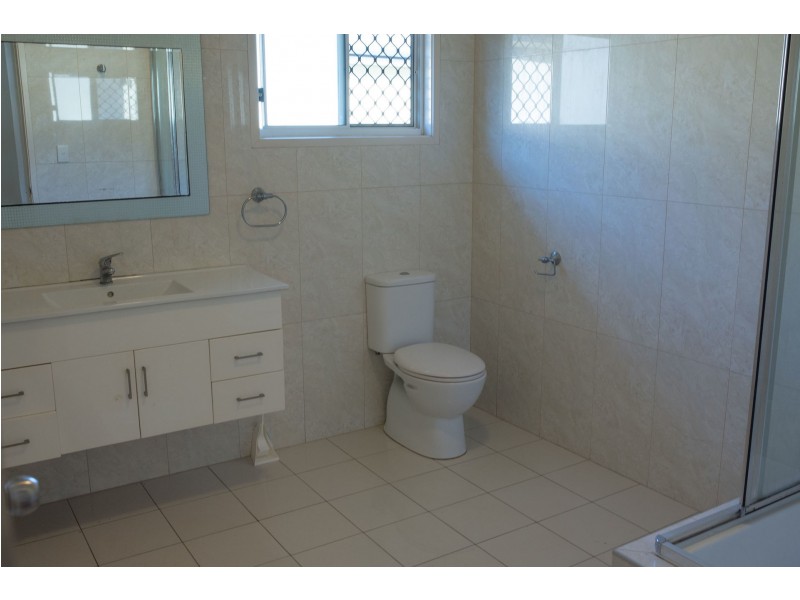 18 Mayes Circuit, Caboolture QLD 4510