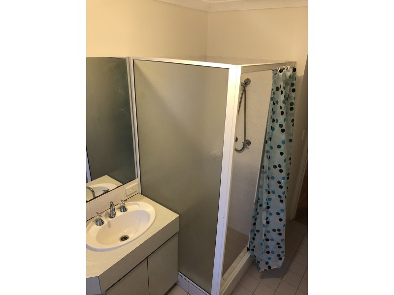 1/8 Waterfall Cove, Greenfields WA 6210