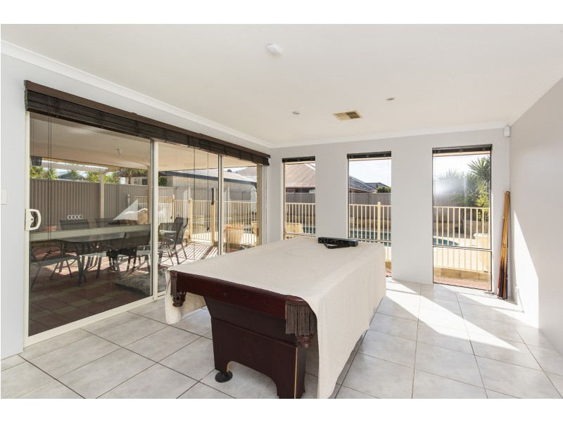 21 Sandmartin Drive, Southern River WA 6110