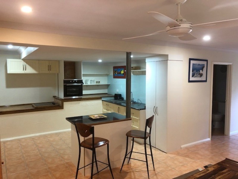 24 Macarthur Close, Palm Cove QLD 4879