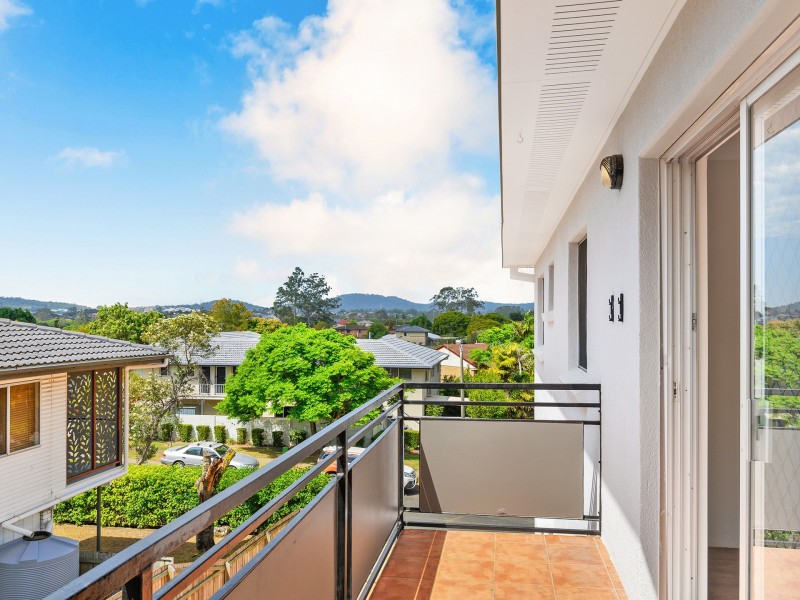 6/2 Honeysuckle Street, Mansfield QLD 4122