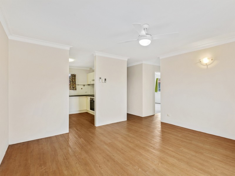 6/2 Honeysuckle Street, Mansfield QLD 4122