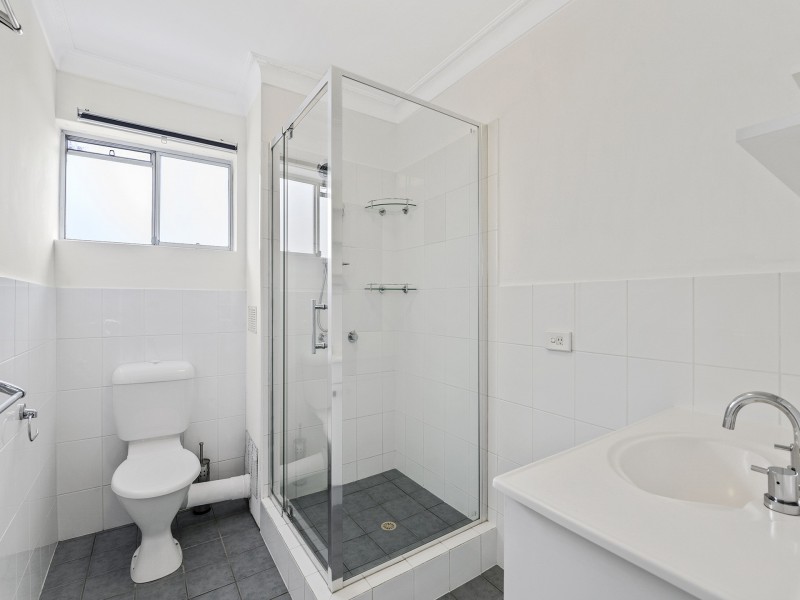 6/2 Honeysuckle Street, Mansfield QLD 4122