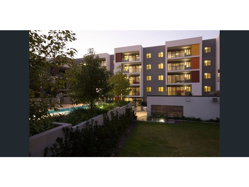 151/2 Signal Terrace, Cockburn Central WA 6164