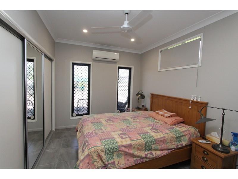 69 Drysdale Street, Brandon QLD 4808