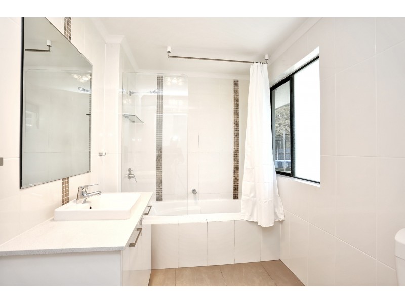 636 David Low Way, Pacific Paradise QLD 4564