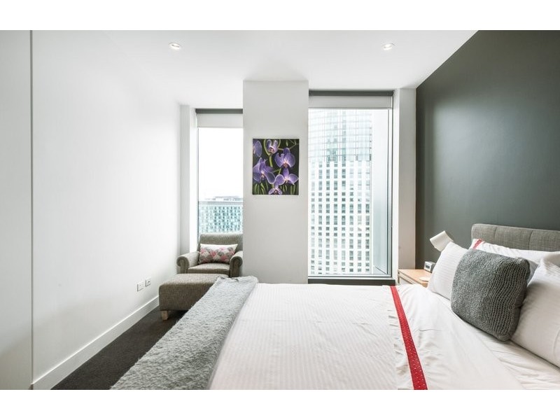 2208/1 Freshwater Place, Southbank VIC 3006