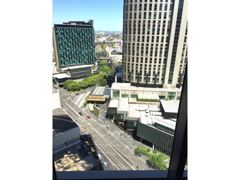 2208/1 Freshwater Place, Southbank VIC 3006