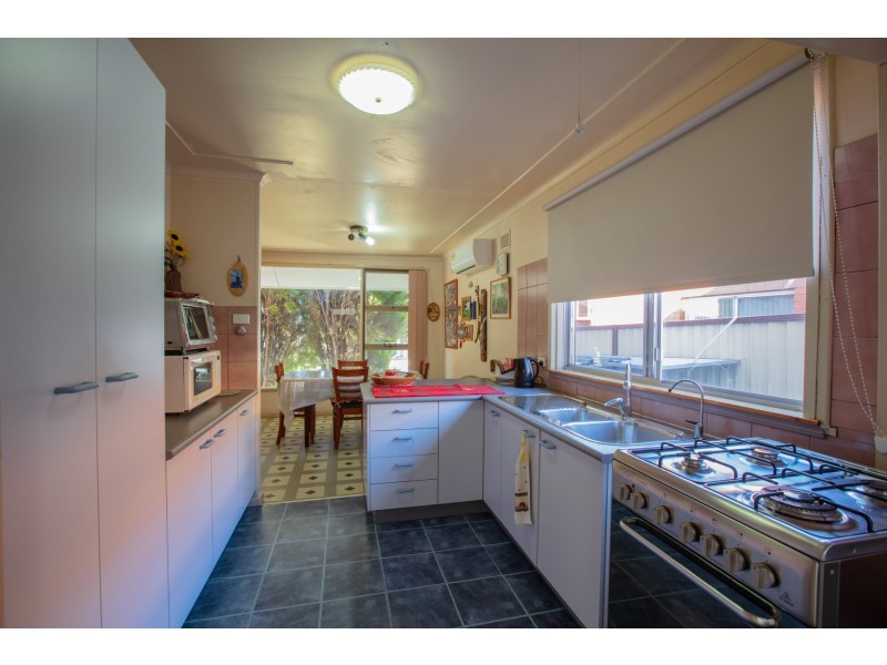 32 Mckibbin Street, Canley Heights NSW 2166