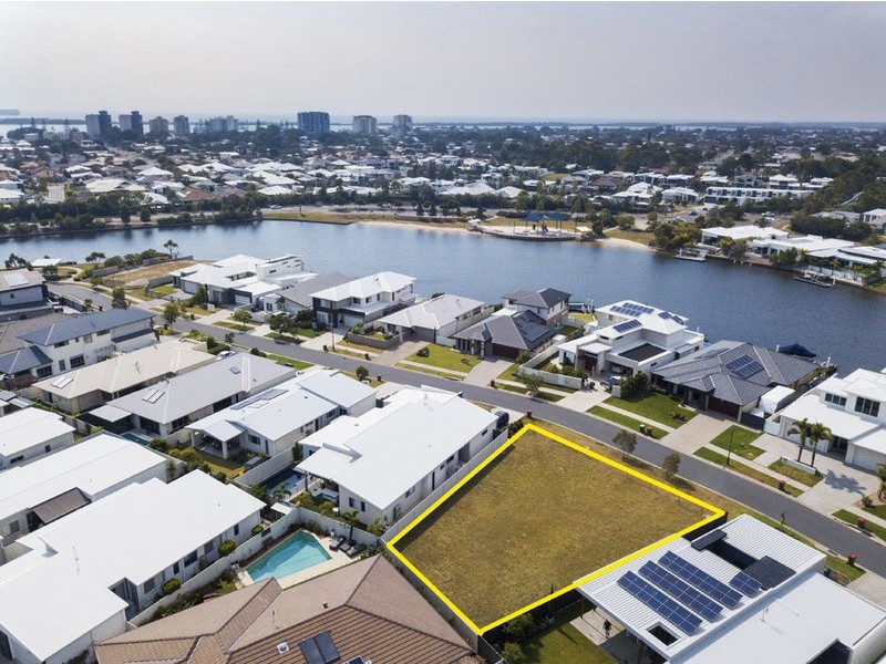 43 The Passage, Pelican Waters QLD 4551