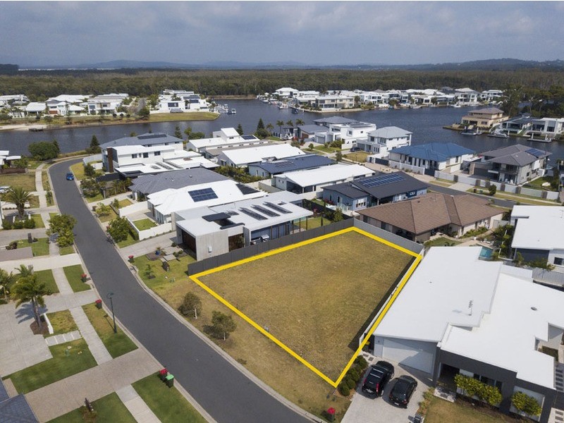 43 The Passage, Pelican Waters QLD 4551