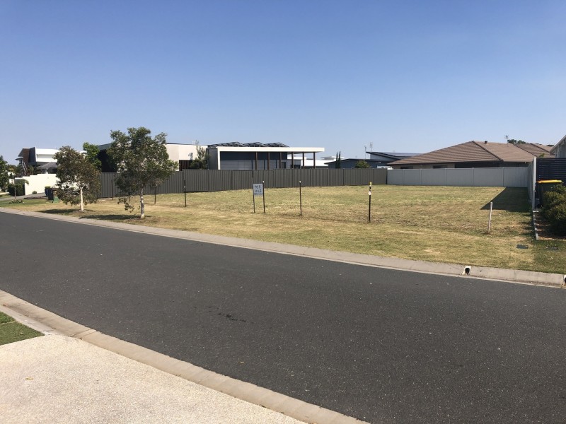 43 The Passage, Pelican Waters QLD 4551