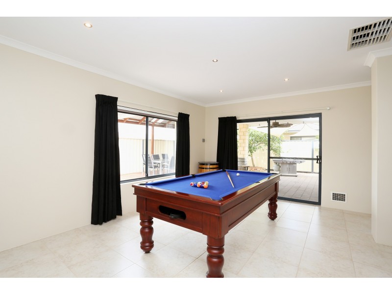 69 Briggs Street, South Lake WA 6164