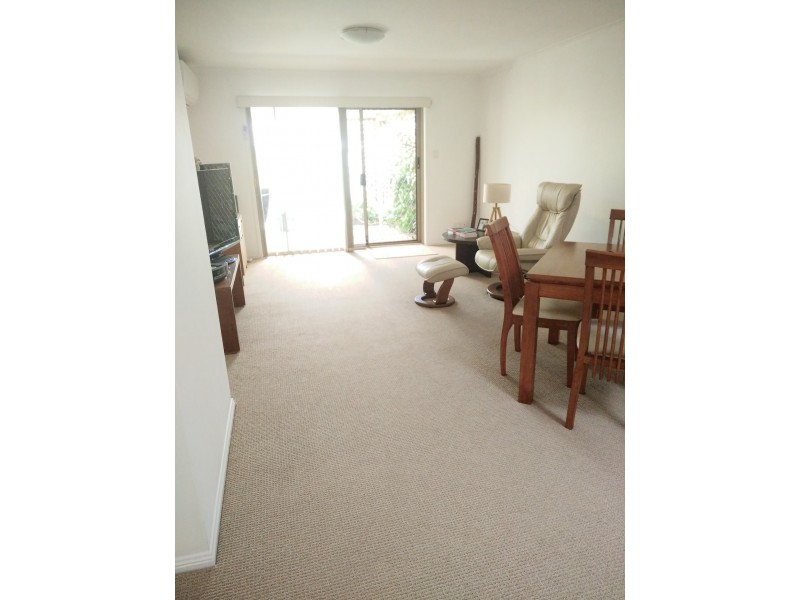 Varsity Lakes QLD 4227