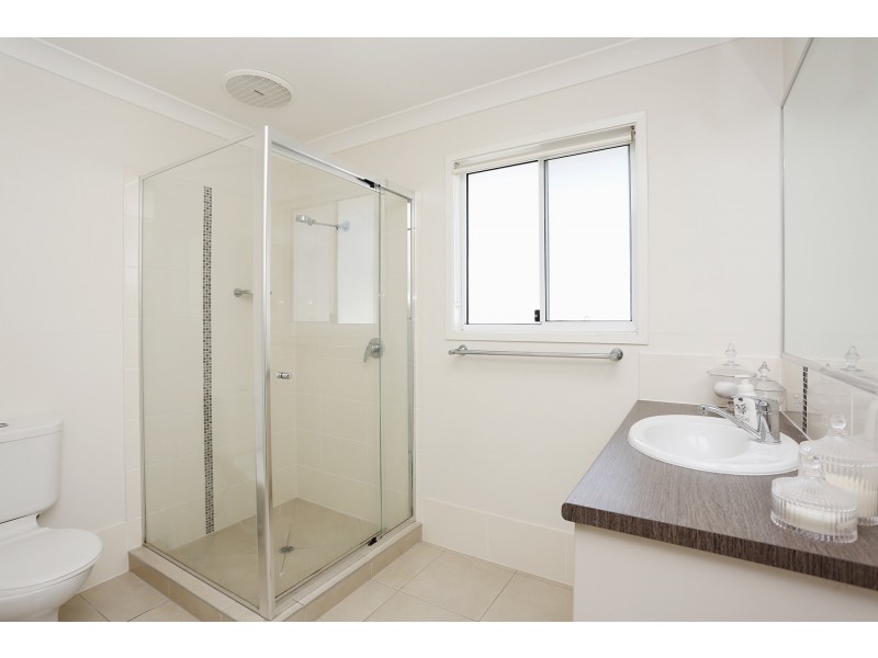 4 Sheave Street, Birtinya QLD 4575