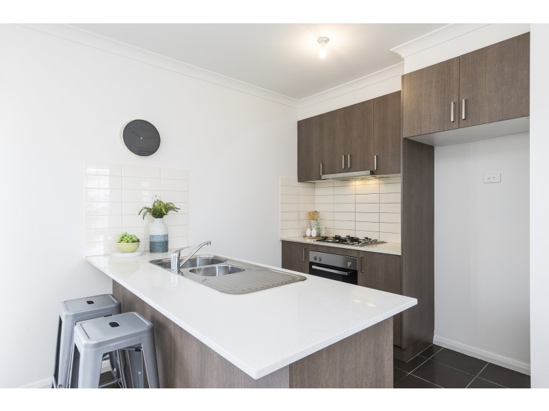 1/7 Leigh Court, Dallas VIC 3047