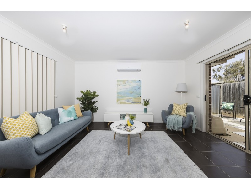 1/7 Leigh Court, Dallas VIC 3047