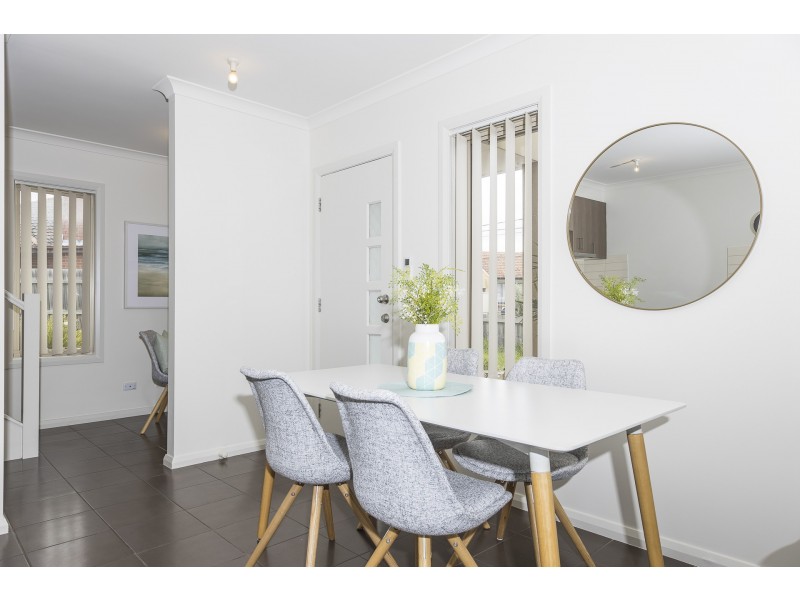 1/7 Leigh Court, Dallas VIC 3047