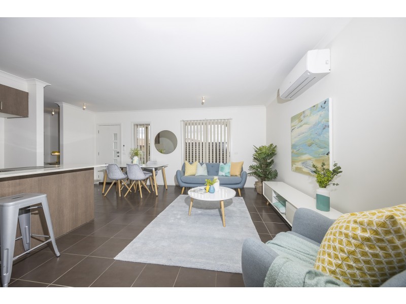 1/7 Leigh Court, Dallas VIC 3047