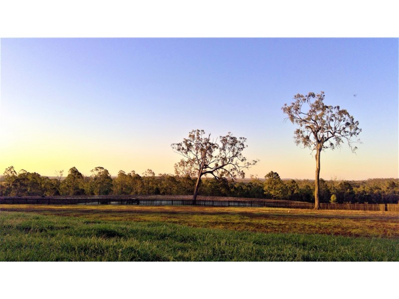 183 Cooby Dam Road, Meringandan QLD 4352