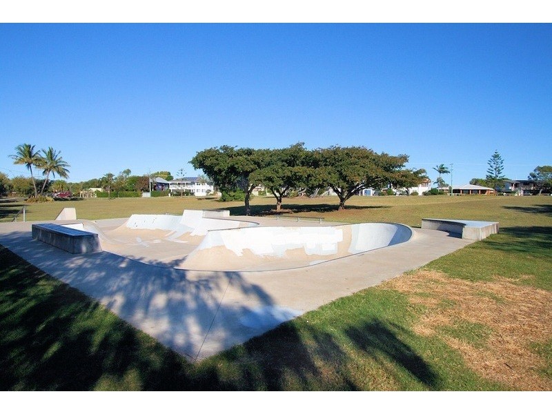 93 Barolin Esplanade, Coral Cove QLD 4670