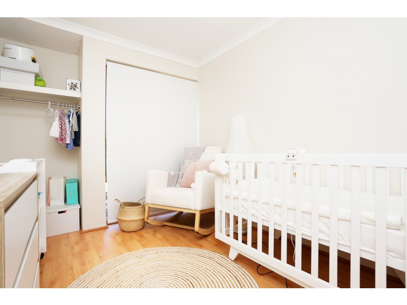 7 Redwood Court, Alexander Heights WA 6064