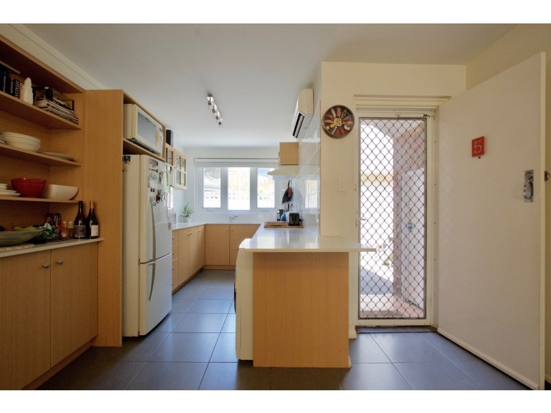 5/93 Stirling Highway, Nedlands WA 6009