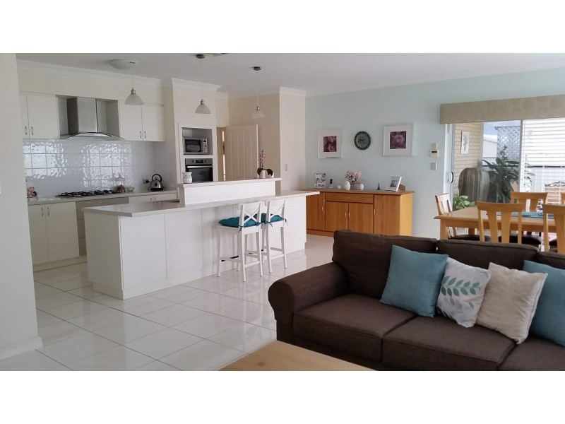 54 Mundaring Crescent, Dawesville WA 6211