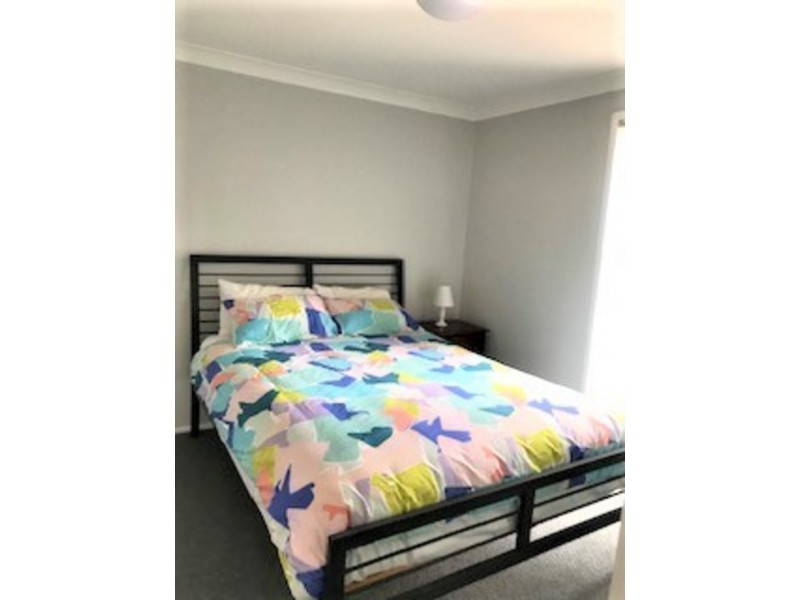 10 Lyrebird Drive, Nowra NSW 2541