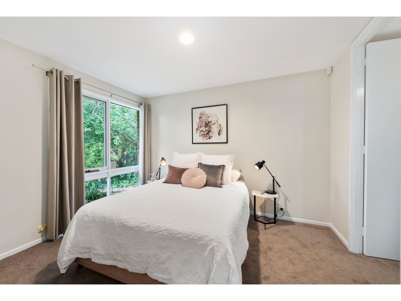 5 Marlee Place, Narrabundah ACT 2604