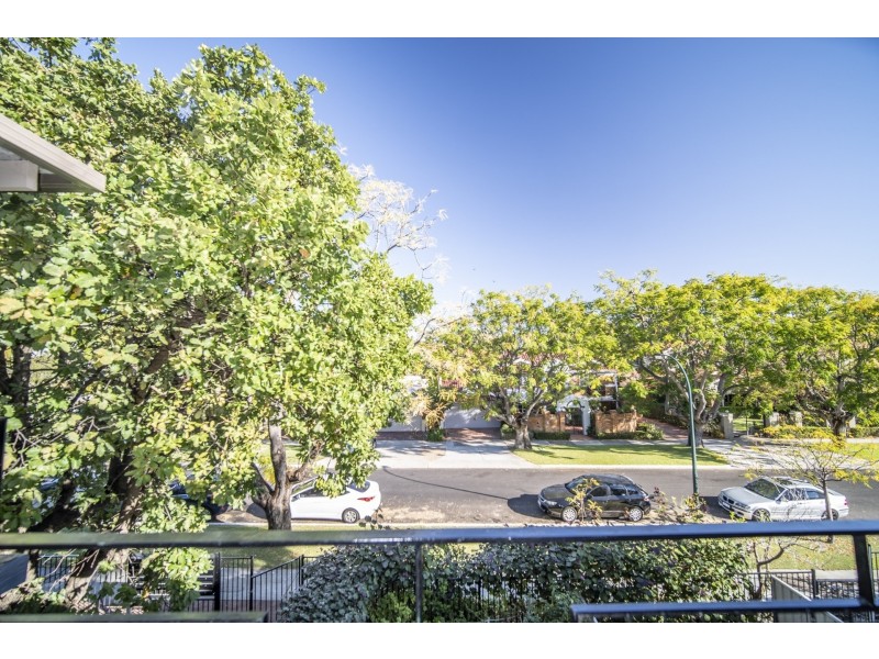 19/12 River View Street, South Perth WA 6151