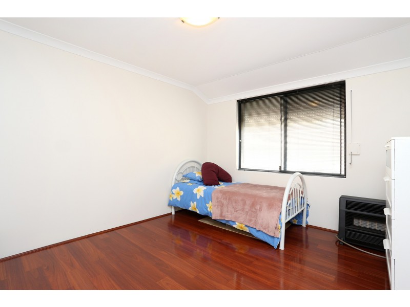 22 Columbus Street, Dudley Park WA 6210