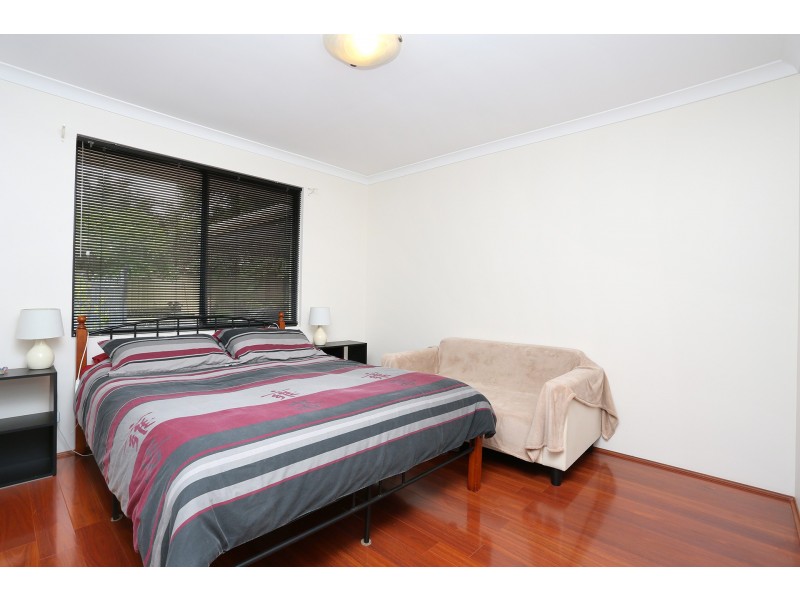 22 Columbus Street, Dudley Park WA 6210