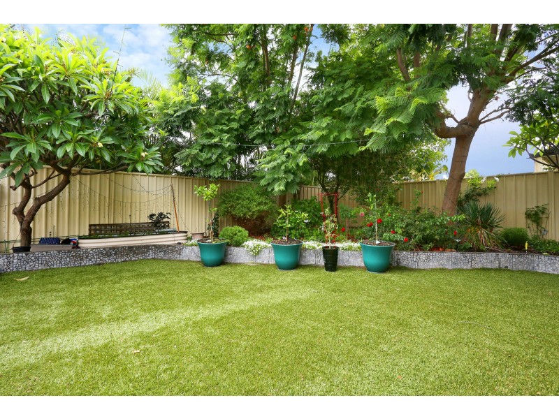 22 Columbus Street, Dudley Park WA 6210