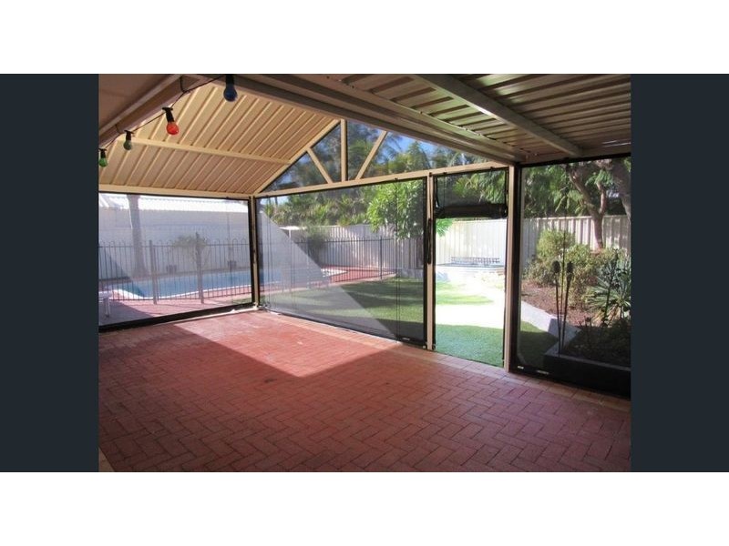 22 Columbus Street, Dudley Park WA 6210