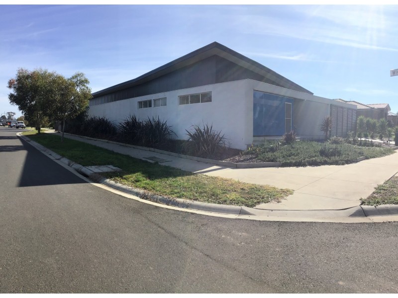 11 Shannon Boulevard, Bairnsdale VIC 3875