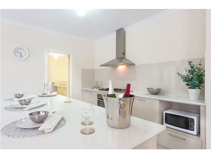 35 Aquinnah Way, Wellard WA 6170