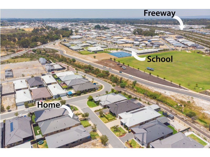 35 Aquinnah Way, Wellard WA 6170