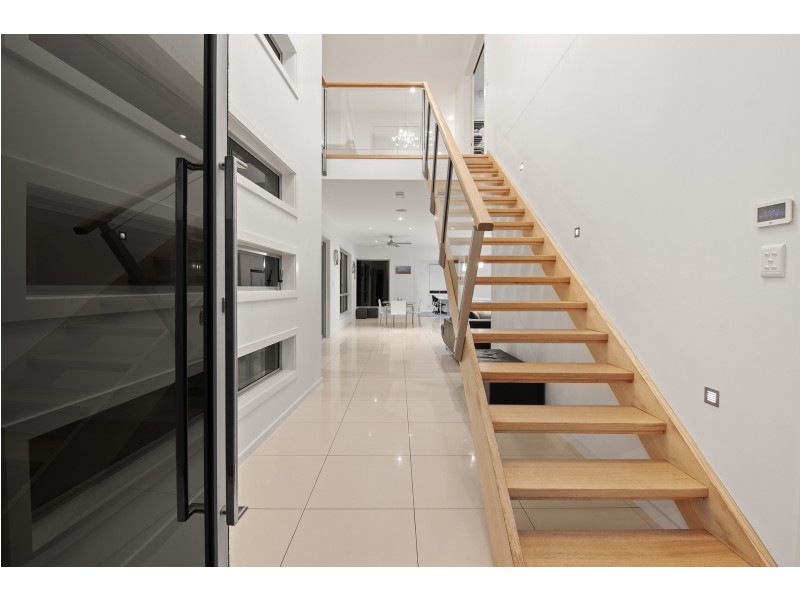 57 The Decks, Wurtulla QLD 4575