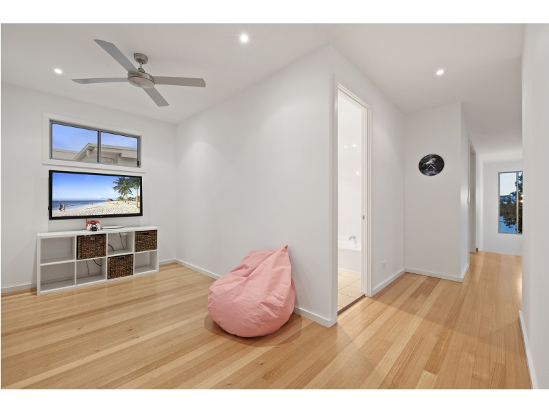57 The Decks, Wurtulla QLD 4575