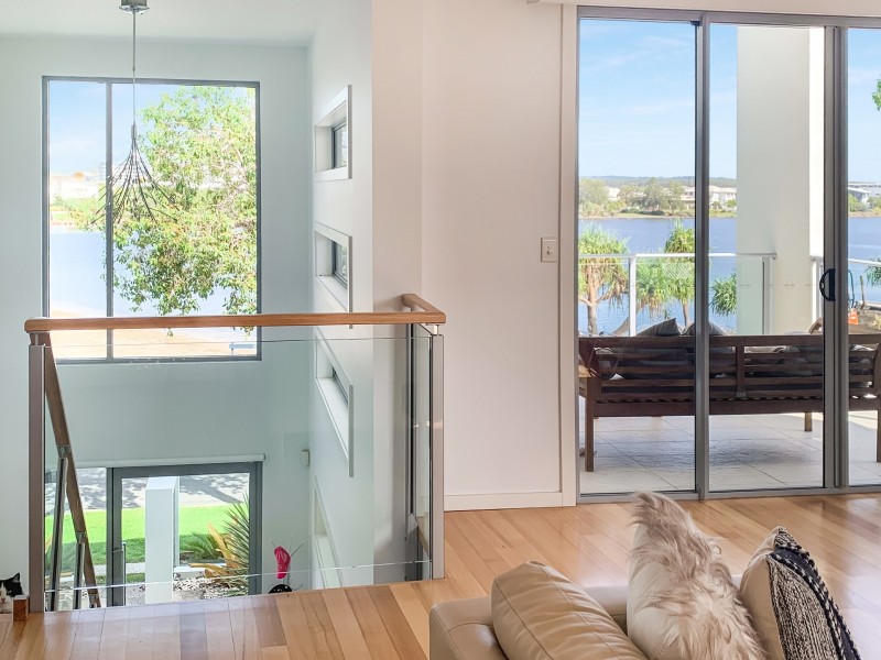 57 The Decks, Wurtulla QLD 4575