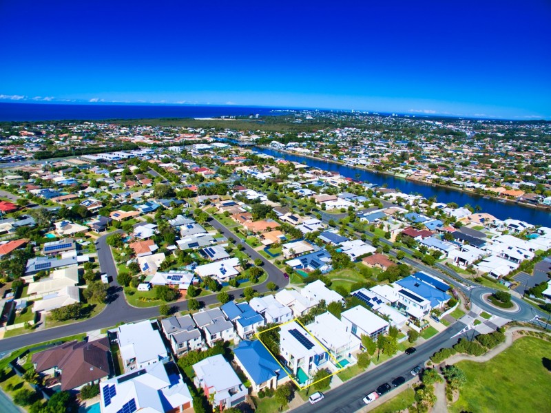 57 The Decks, Wurtulla QLD 4575