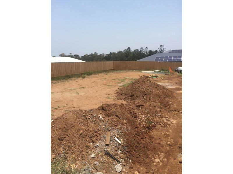 27 Harborough Street, Bridgeman Downs QLD 4035