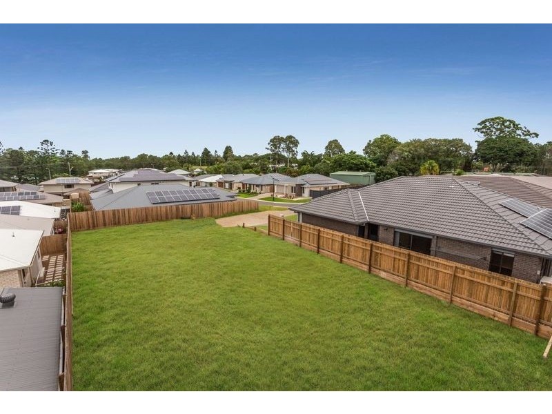 27 Harborough Street, Bridgeman Downs QLD 4035